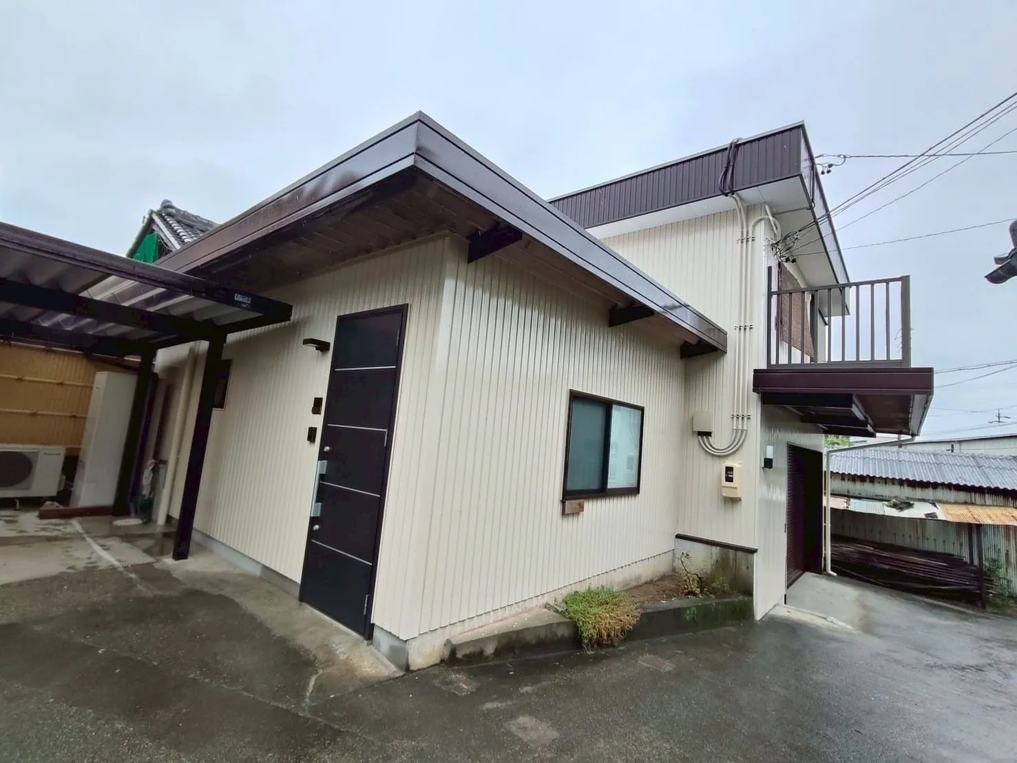 【岐阜県海津市】築20年一般住宅の屋根塗装と外壁塗装