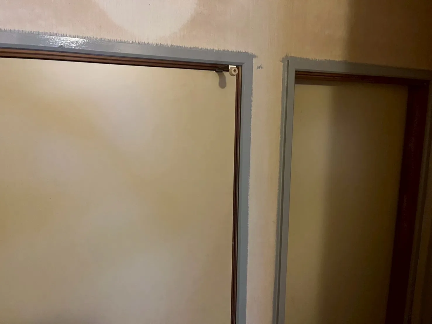 岐阜市内部木枠塗装塗り替え