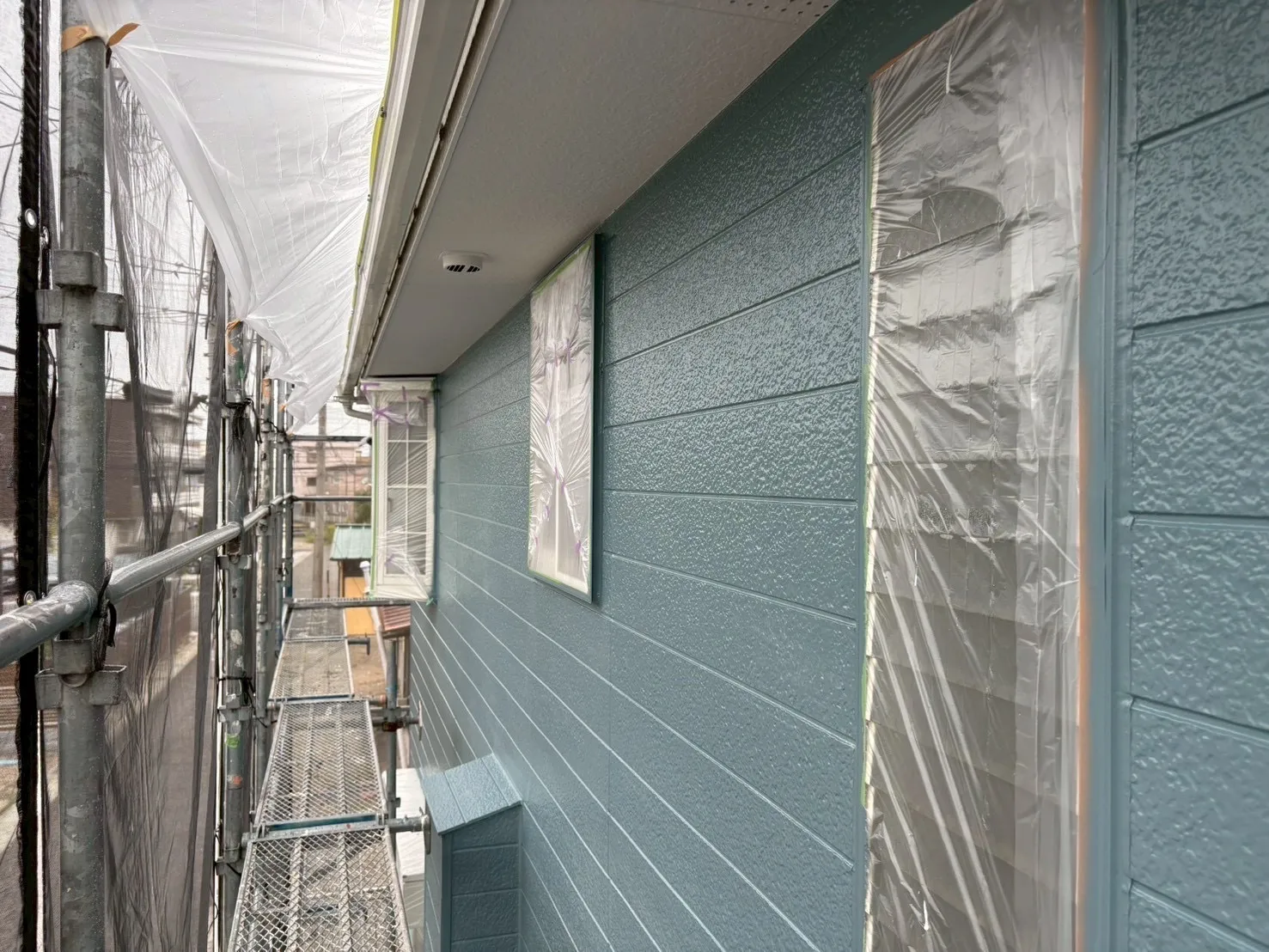 岐阜で戸建ての外壁塗装屋根塗装塗り替えなら年間施工件数100件以上の株式会社Plus-Aまでお気軽にお問い合わせ下さい！