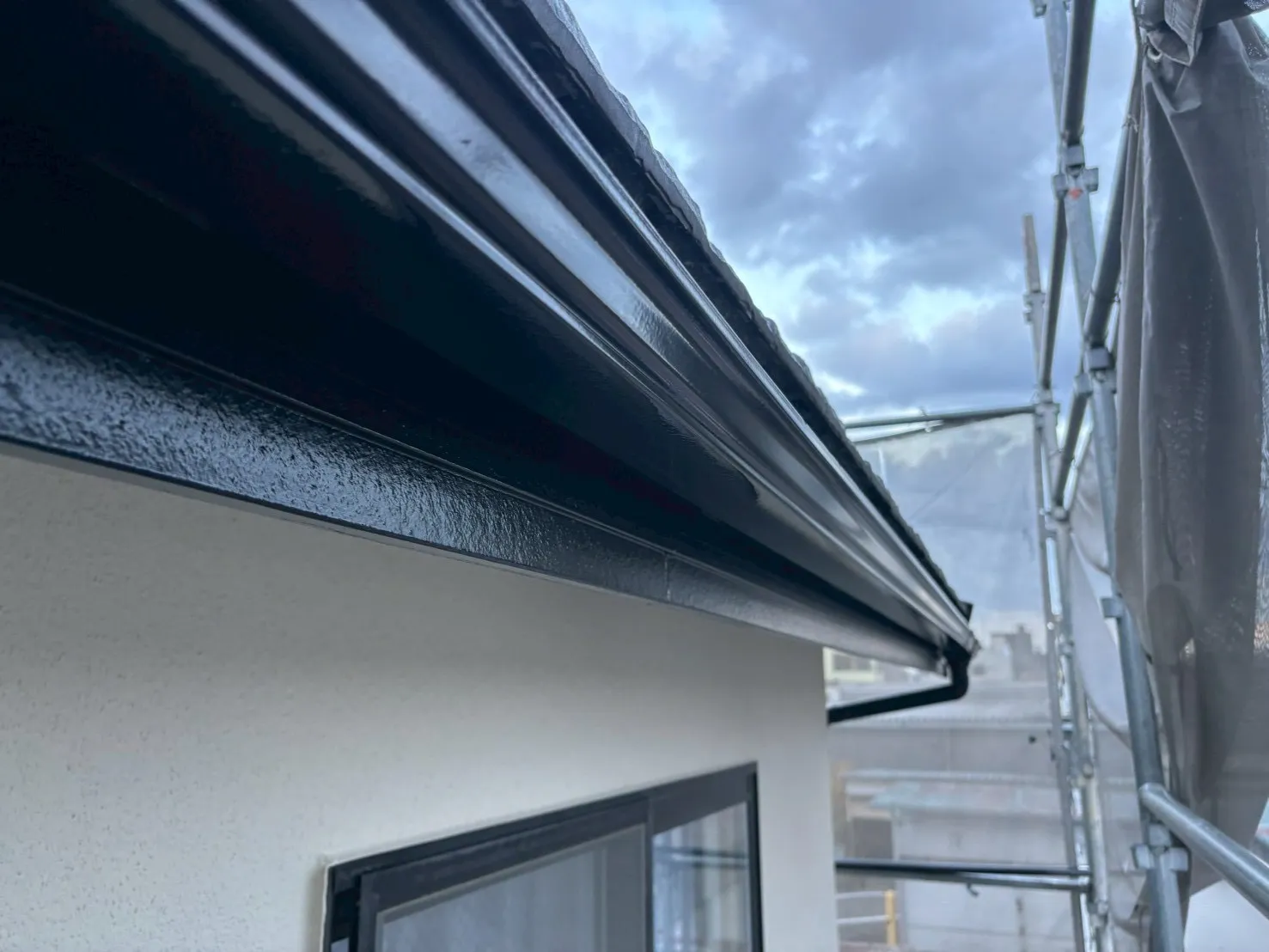 戸建て外壁塗装塗り替え（付帯部塗装）です！