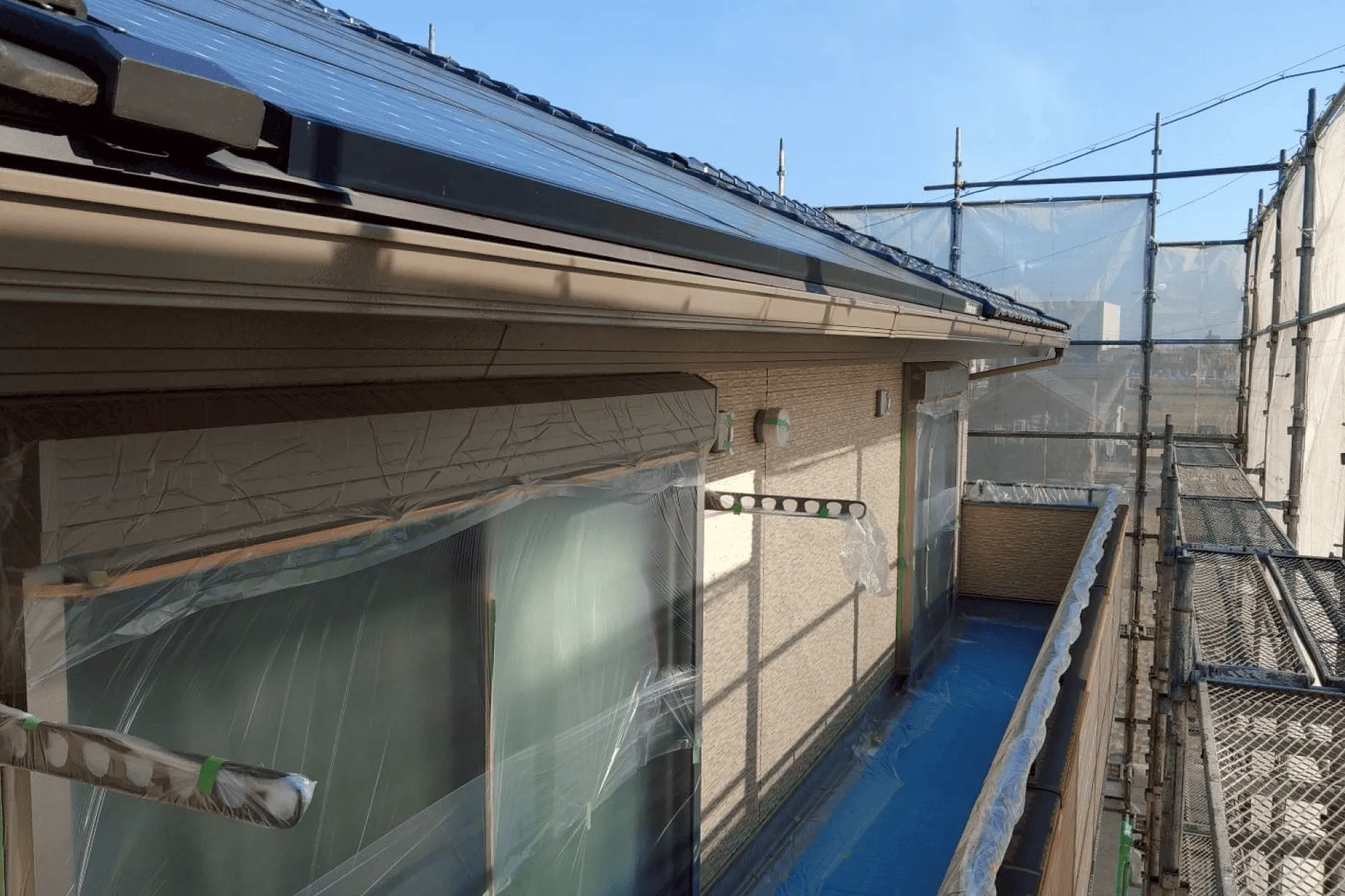 養生作業後のベランダ