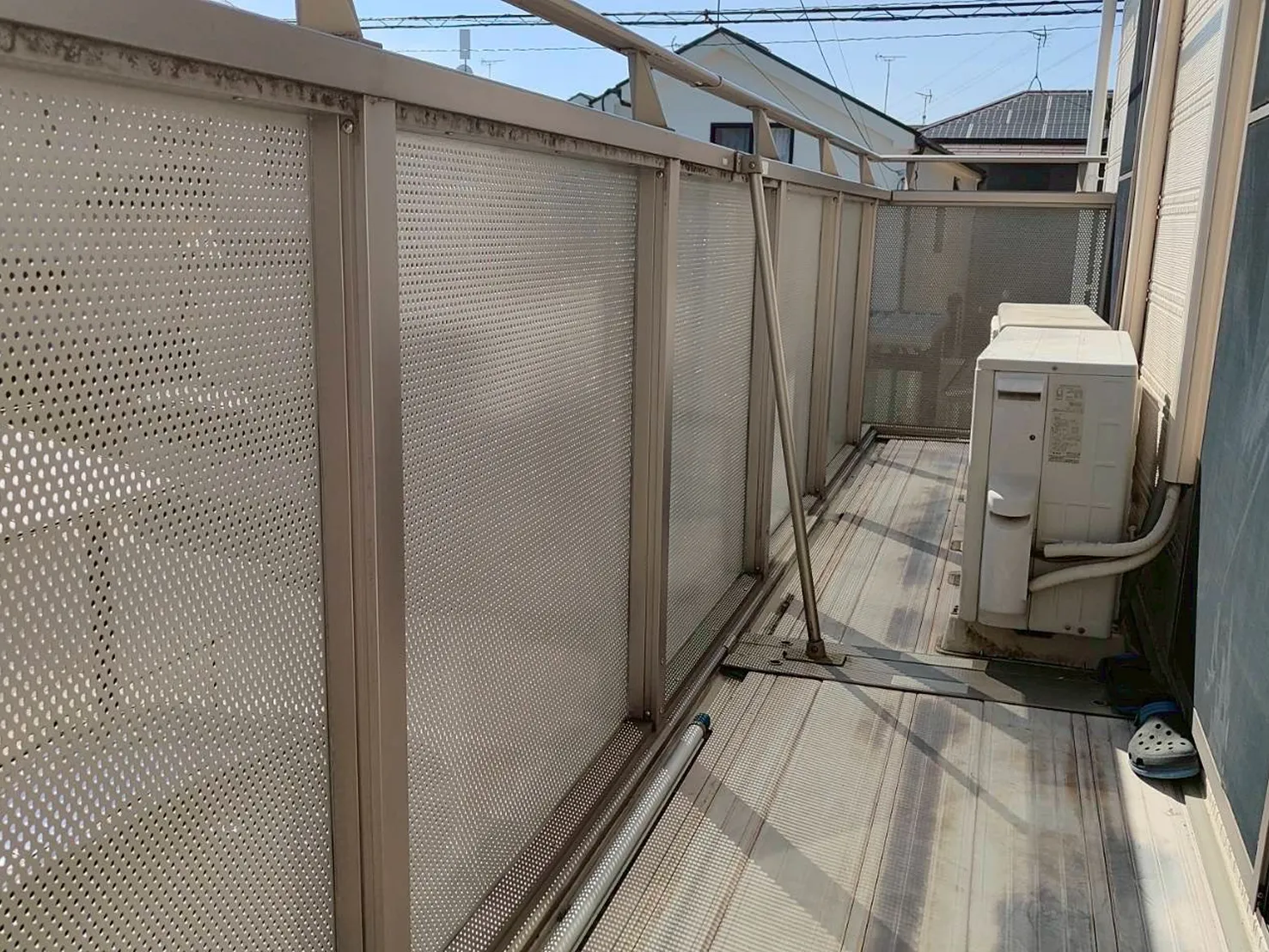 塗装前のベランダ②