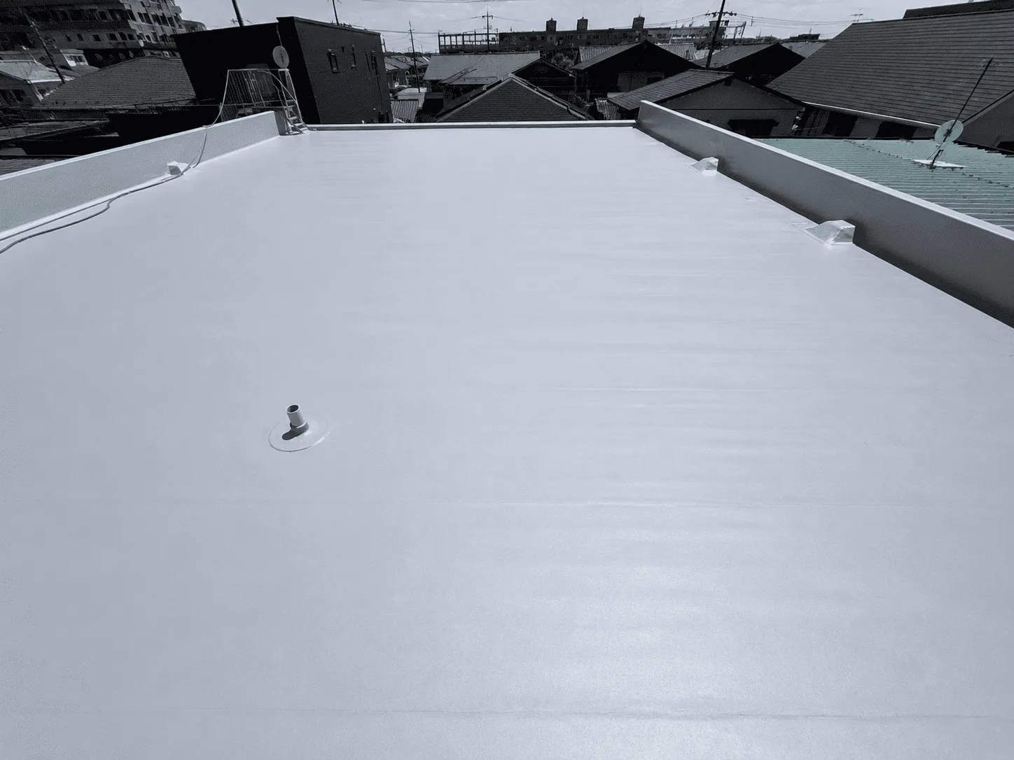 【岐阜市O様邸】雨漏りを解消！塩ビシート機械固定工法による屋根防水工事